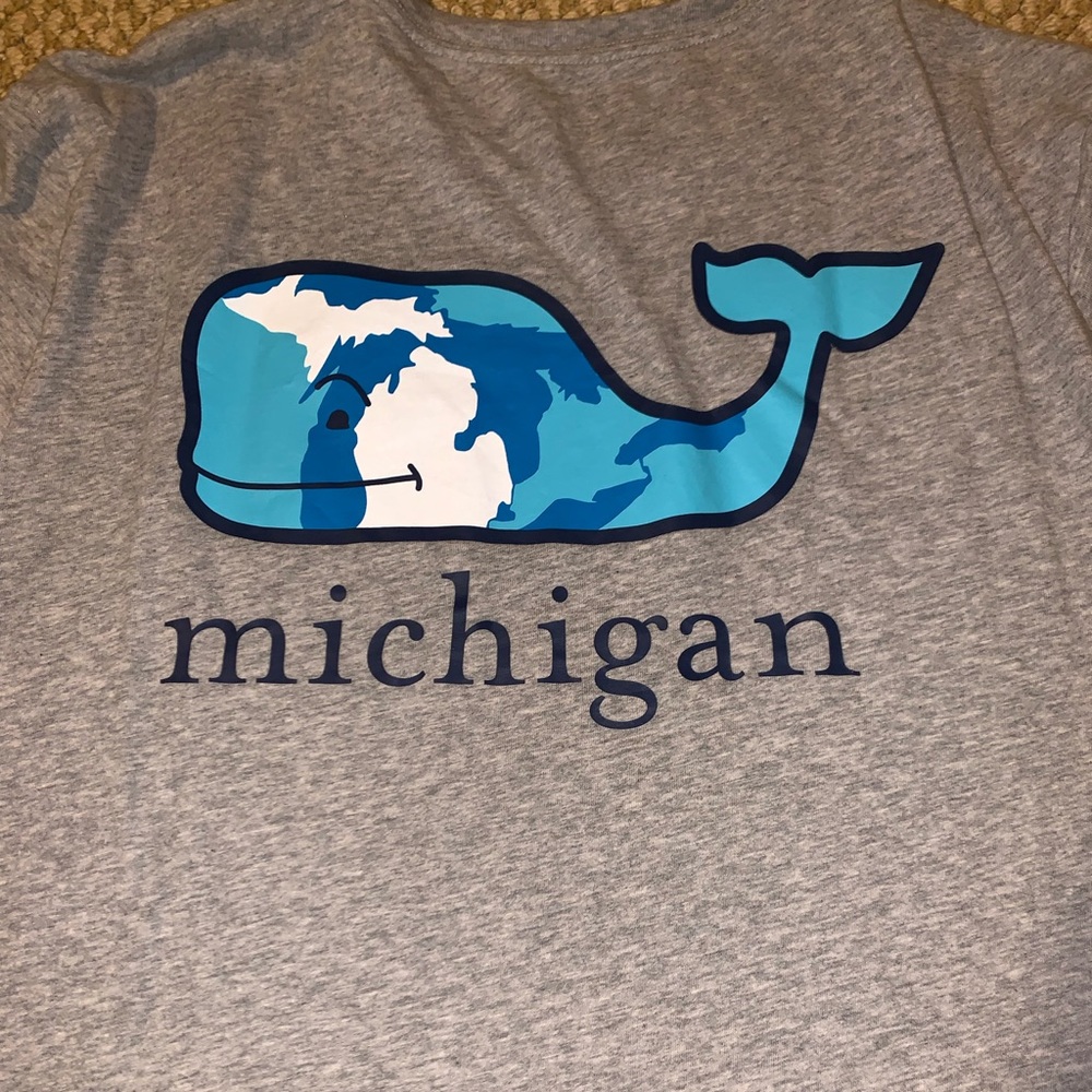 Michigan Vineyard Vines T-shirt
